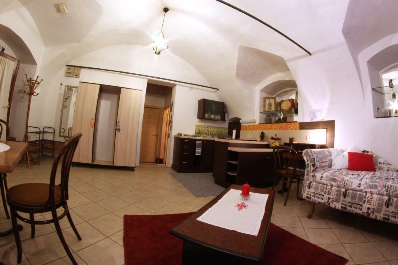 Apartman Korzo Вараждин Экстерьер фото